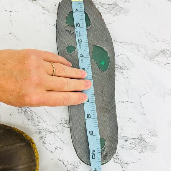 LL Bean Boots Classic 8" Duck Boot Brown Lace Up READ Size 11 women / 9 men's - Picture 5 of 5